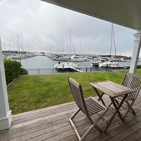 The Boathouse Apartamento One Tree Point Exterior foto