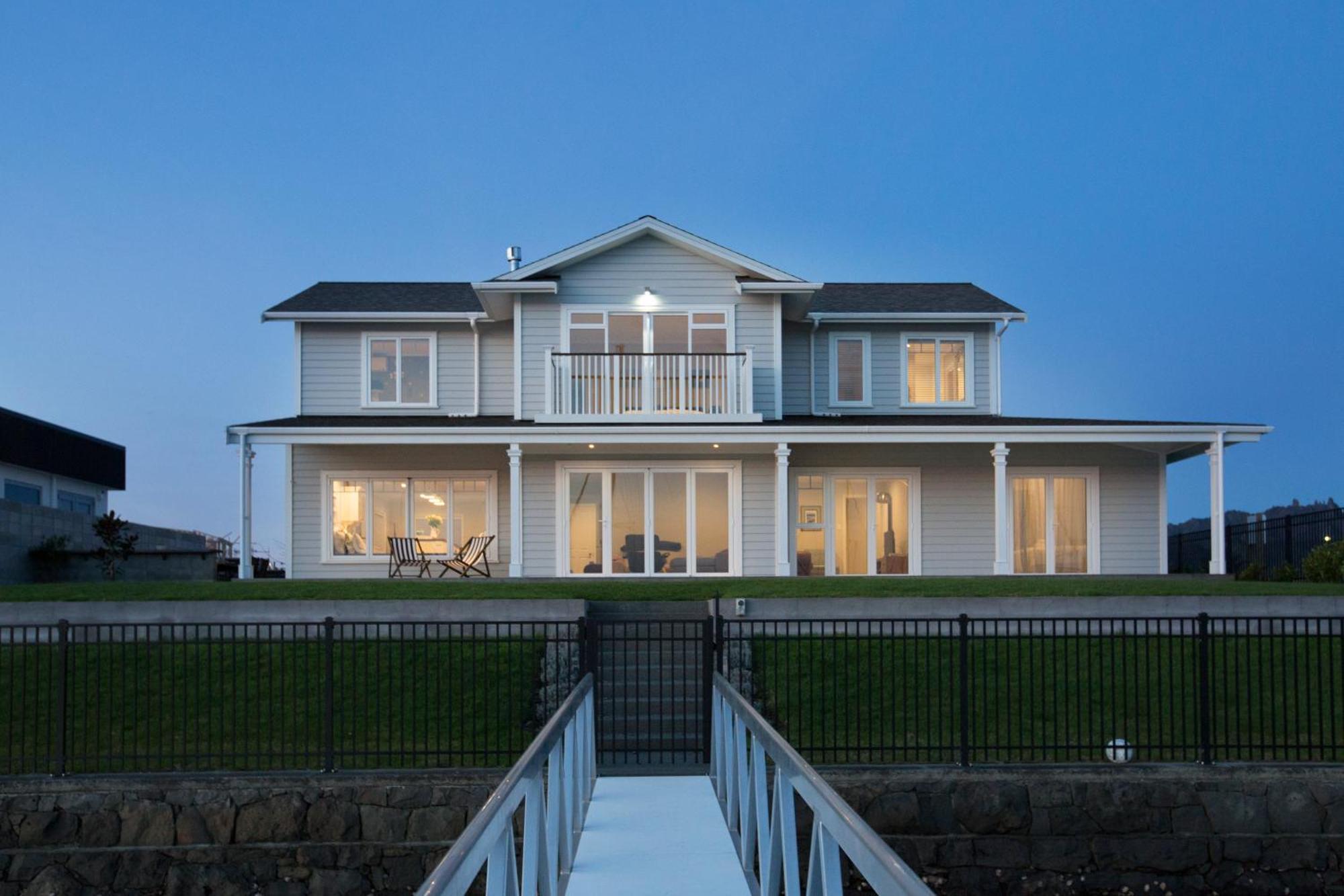 The Boathouse Apartamento One Tree Point Exterior foto
